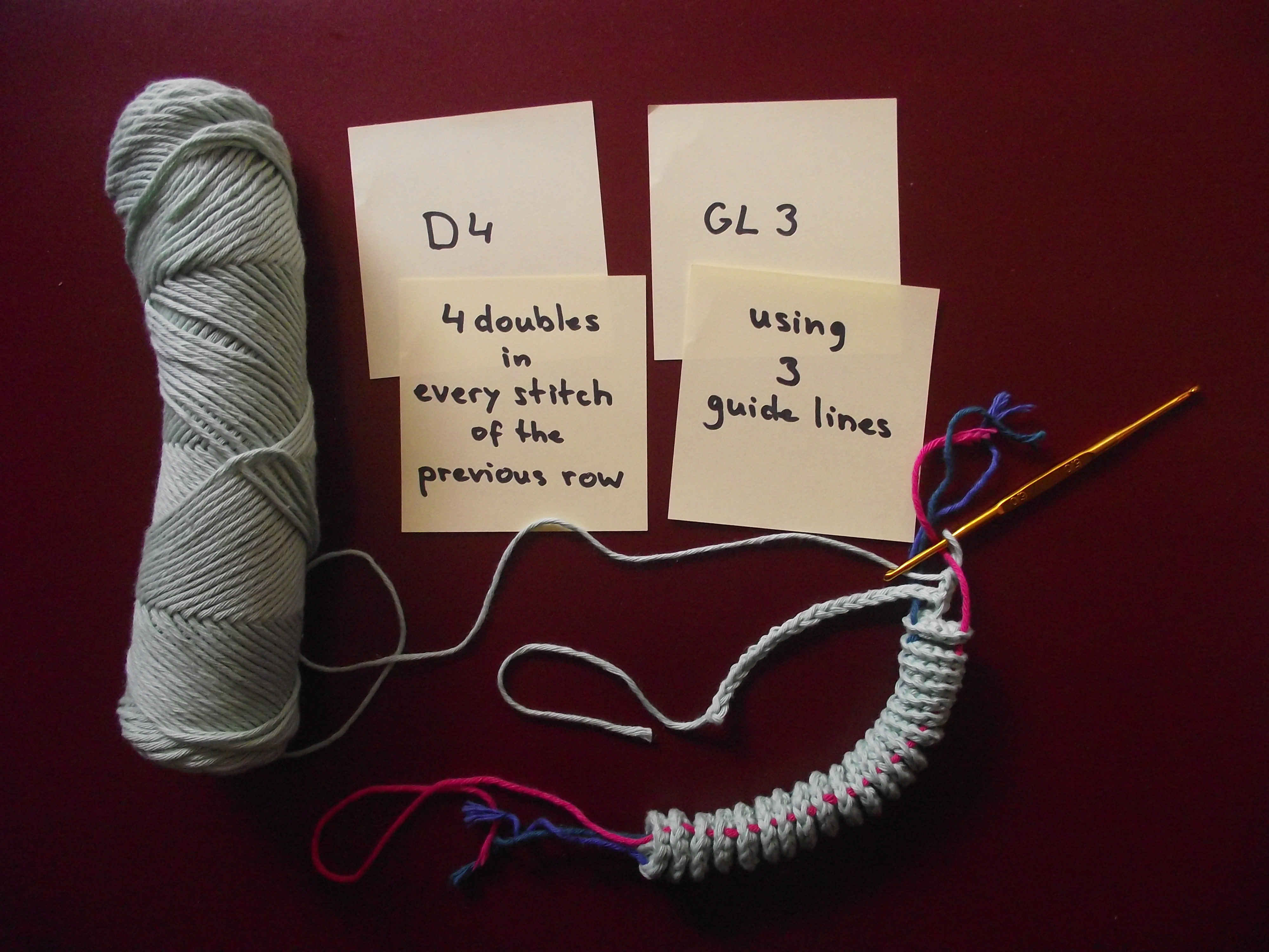 D4 GL3 - 4 Doubles in every stitch, using 3 guide lines - 21 windings done